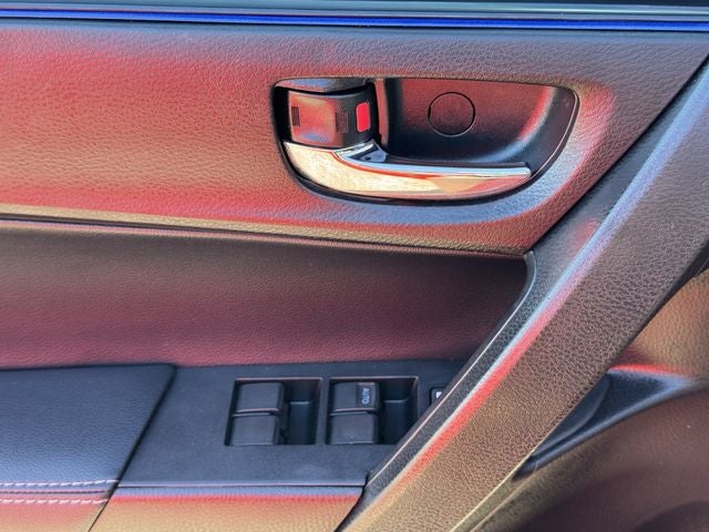 2018 Toyota COROLLA XSE