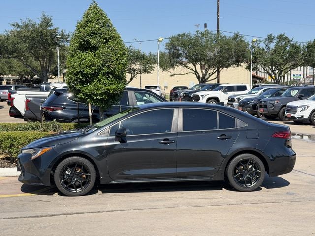 2021 Toyota COROLLA LE