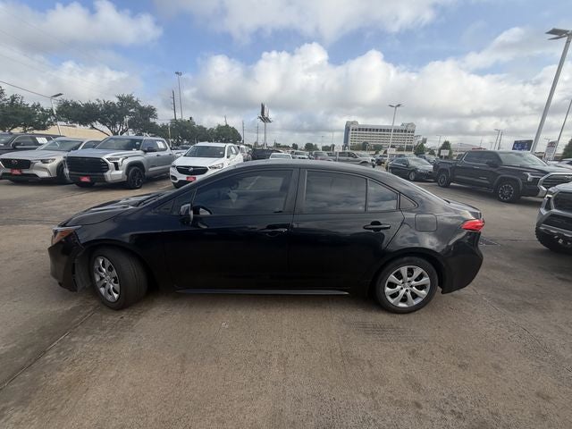 2022 Toyota COROLLA LE