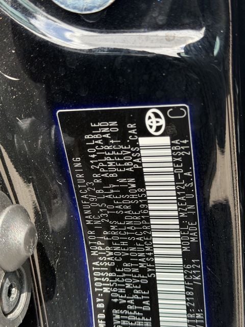 2024 Toyota COROLLA SE