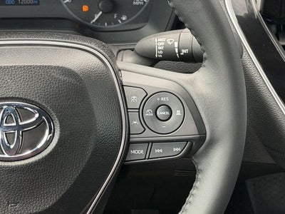 2025 Toyota COROLLA SE