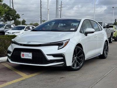 2025 Toyota COROLLA XSE
