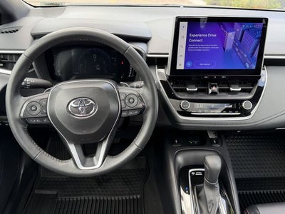 2025 Toyota COROLLA XSE