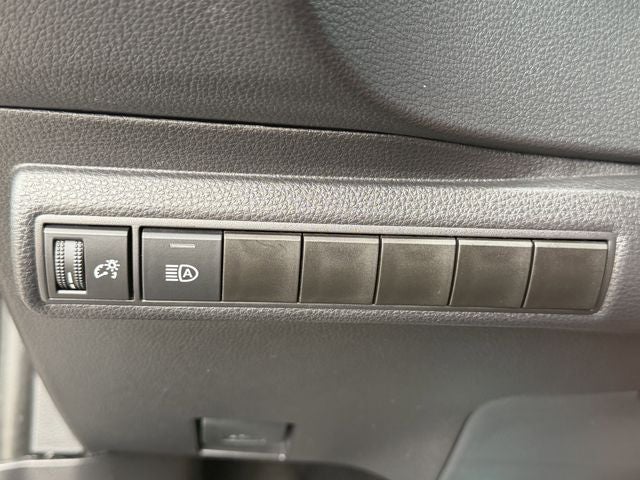 2025 Toyota COROLLA XSE