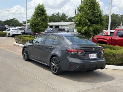 2025 Toyota COROLLA XSE