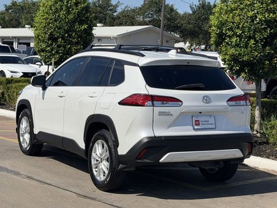 2024 Toyota Corolla Cross LE