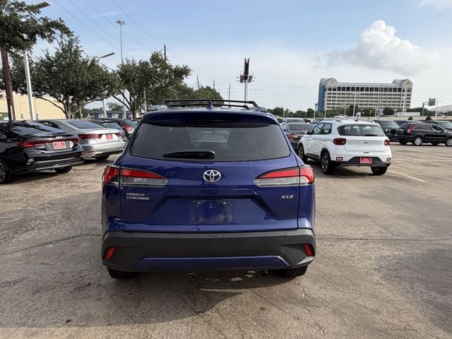 2024 Toyota Corolla Cross XLE