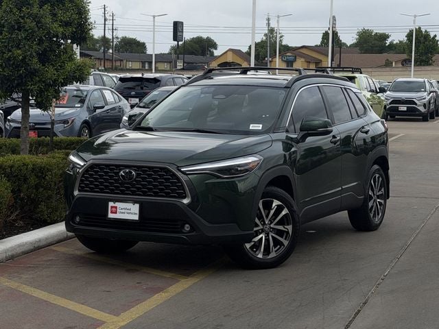 2024 Toyota Corolla Cross XLE
