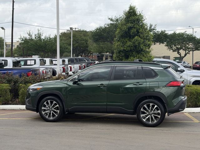 2024 Toyota Corolla Cross XLE