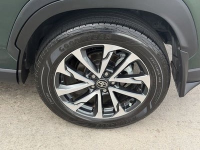 2024 Toyota Corolla Cross XLE