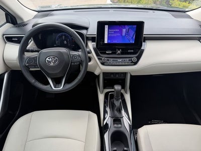 2024 Toyota Corolla Cross XLE