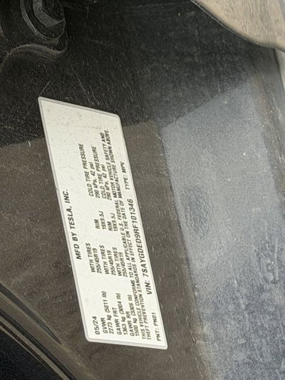 2024 Tesla Model Y Long Range
