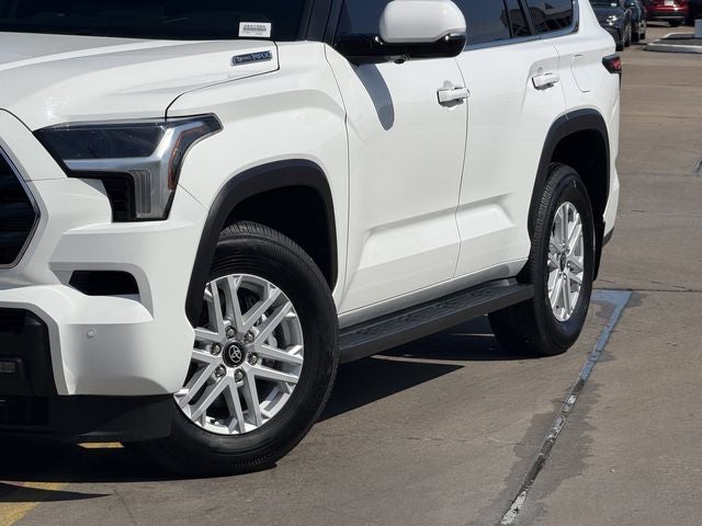 2025 Toyota SEQUOIA 2WD SR5