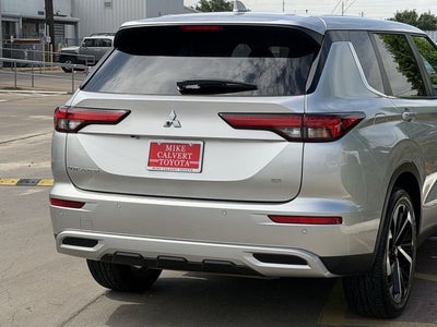 2022 Mitsubishi Outlander SE
