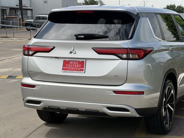 2022 Mitsubishi Outlander SE