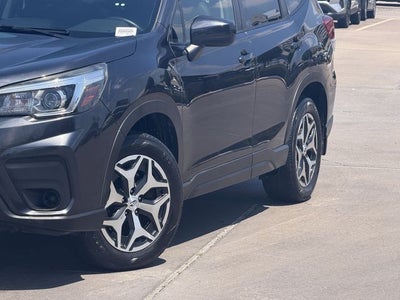 2019 Subaru Forester Premium Premium