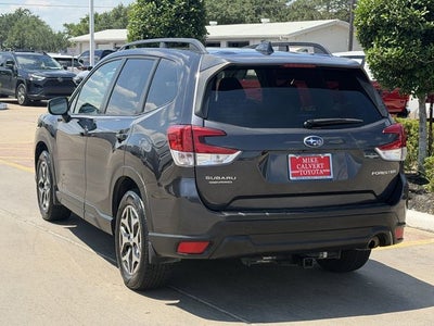 2019 Subaru Forester Premium Premium