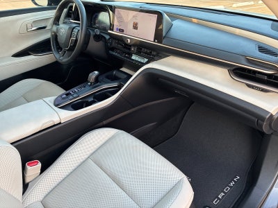 2023 Toyota Toyota Crown Limited