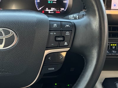 2023 Toyota Toyota Crown Limited