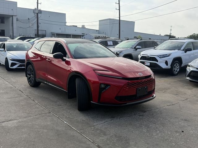 2025 Toyota CROWN SIGNIA Limited