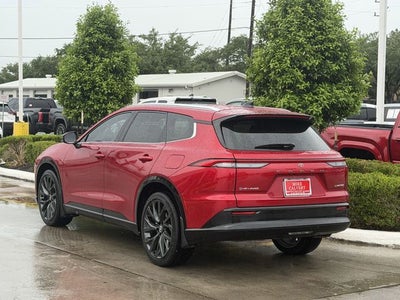 2025 Toyota CROWN SIGNIA Limited