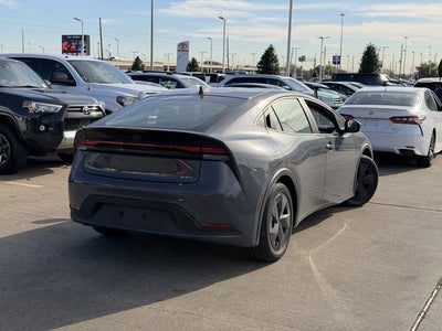 2024 Toyota PRIUS LE