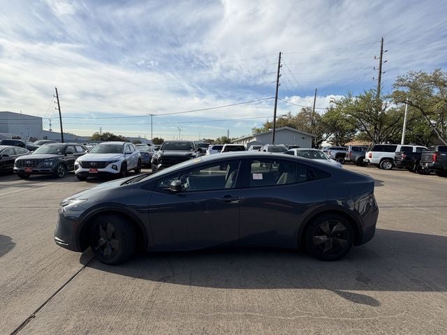 2024 Toyota PRIUS LE