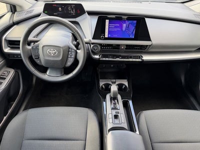 2024 Toyota PRIUS LE