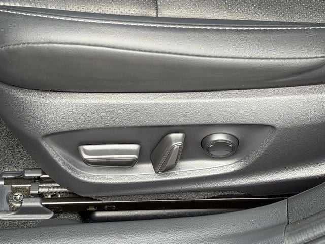 2025 Toyota Prius Limited