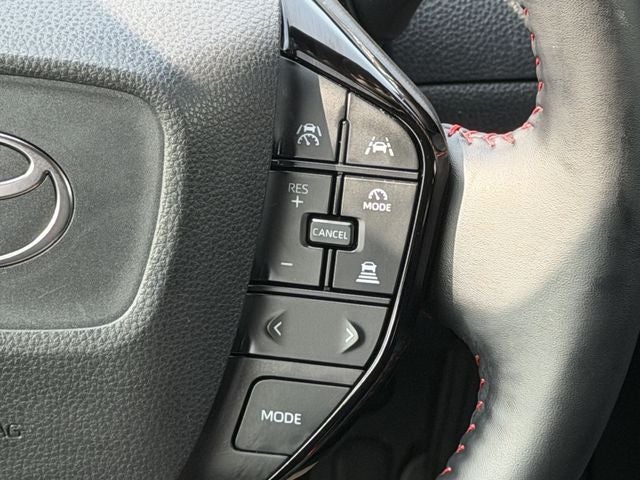 2025 Toyota Prius Plug-in Hybrid SE