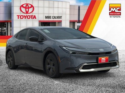 2027 Toyota Prius Plug-in Hybrid SE