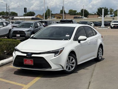 2025 Toyota Corolla Hybrid LE