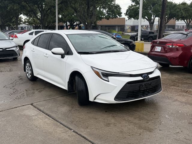 2025 Toyota Corolla Hybrid LE