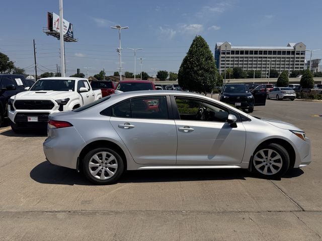 2025 Toyota COROLLA HYBRID LE