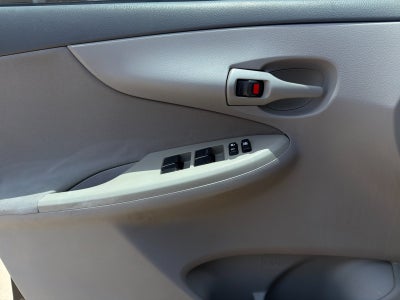 2009 Toyota COROLLA LE