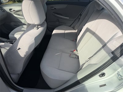 2011 Toyota COROLLA LE