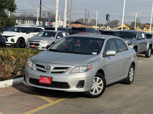 2011 Toyota COROLLA LE