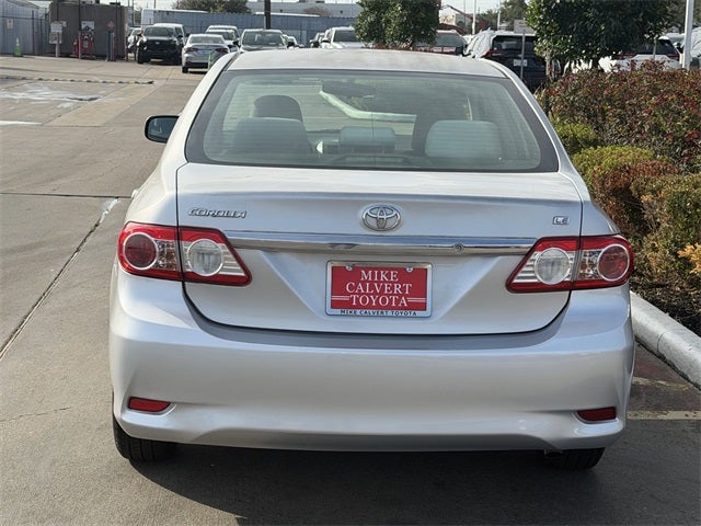 2011 Toyota COROLLA LE