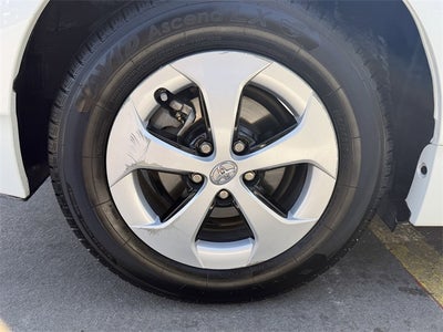 2015 Toyota PRIUS Two