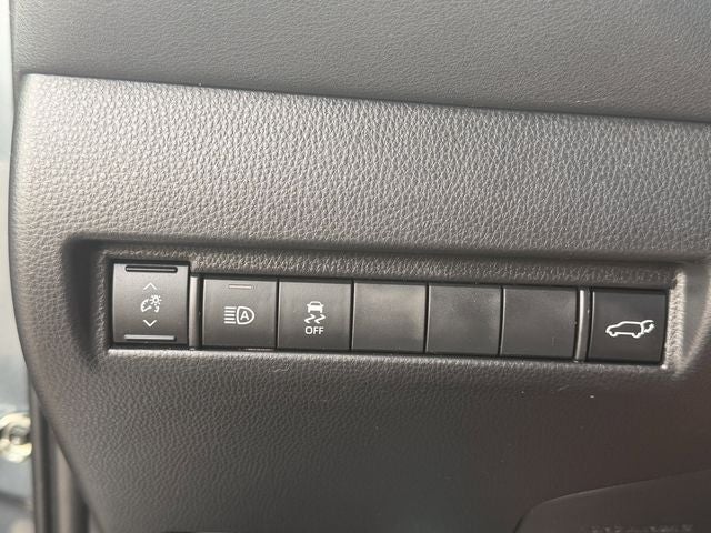 2022 Toyota Venza LE LE