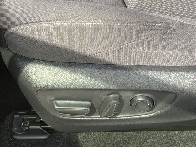 2022 Toyota Venza LE LE