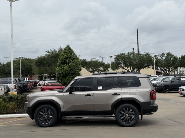 2026 Toyota Land Cruiser Base