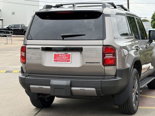 2026 Toyota Land Cruiser Base