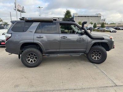 2018 Toyota 4RUNNER SR5 Premium