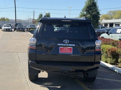 2024 Toyota 4RUNNER SR5