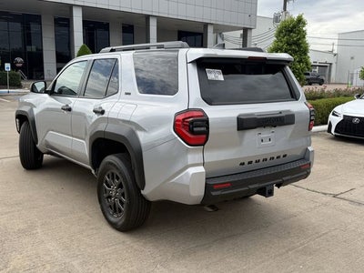 2025 Toyota 4RUNNER SR5