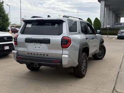 2025 Toyota 4RUNNER SR5