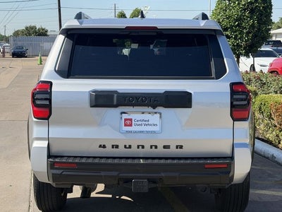 2025 Toyota 4RUNNER SR5