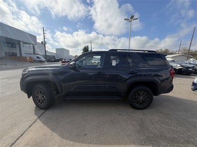 2025 Toyota 4RUNNER SR5