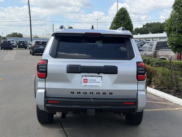 2025 Toyota 4RUNNER SR5